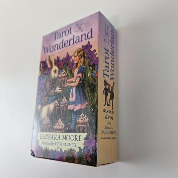 Tarot in Wonderland by Barbara Moore & Eugene Smith New Sealed - Picture 3 of 5